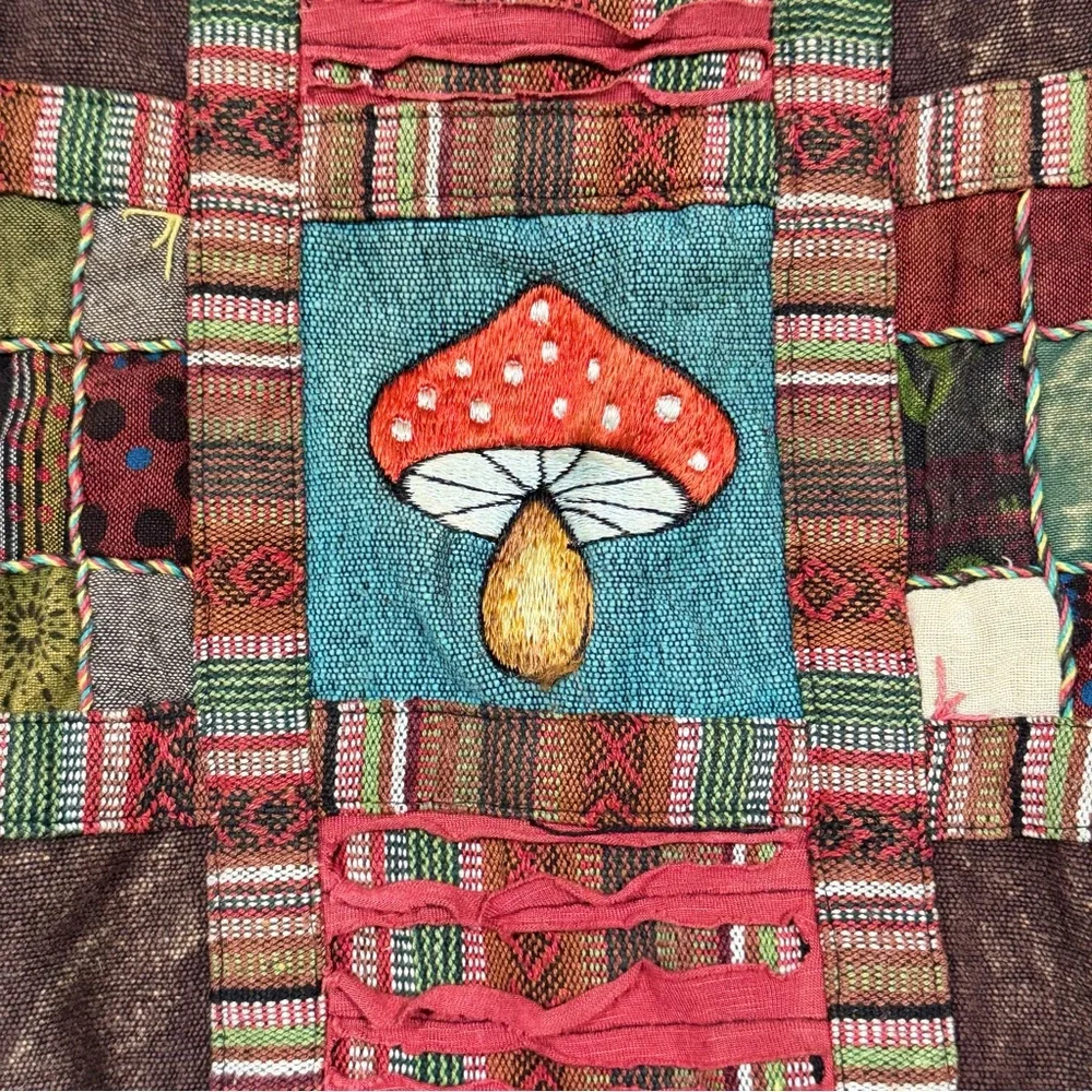 Gypsy Rose BOHO Hippie MUSHROOMS Festival PATCHWORK Embroidered‎ Tapestry Bag